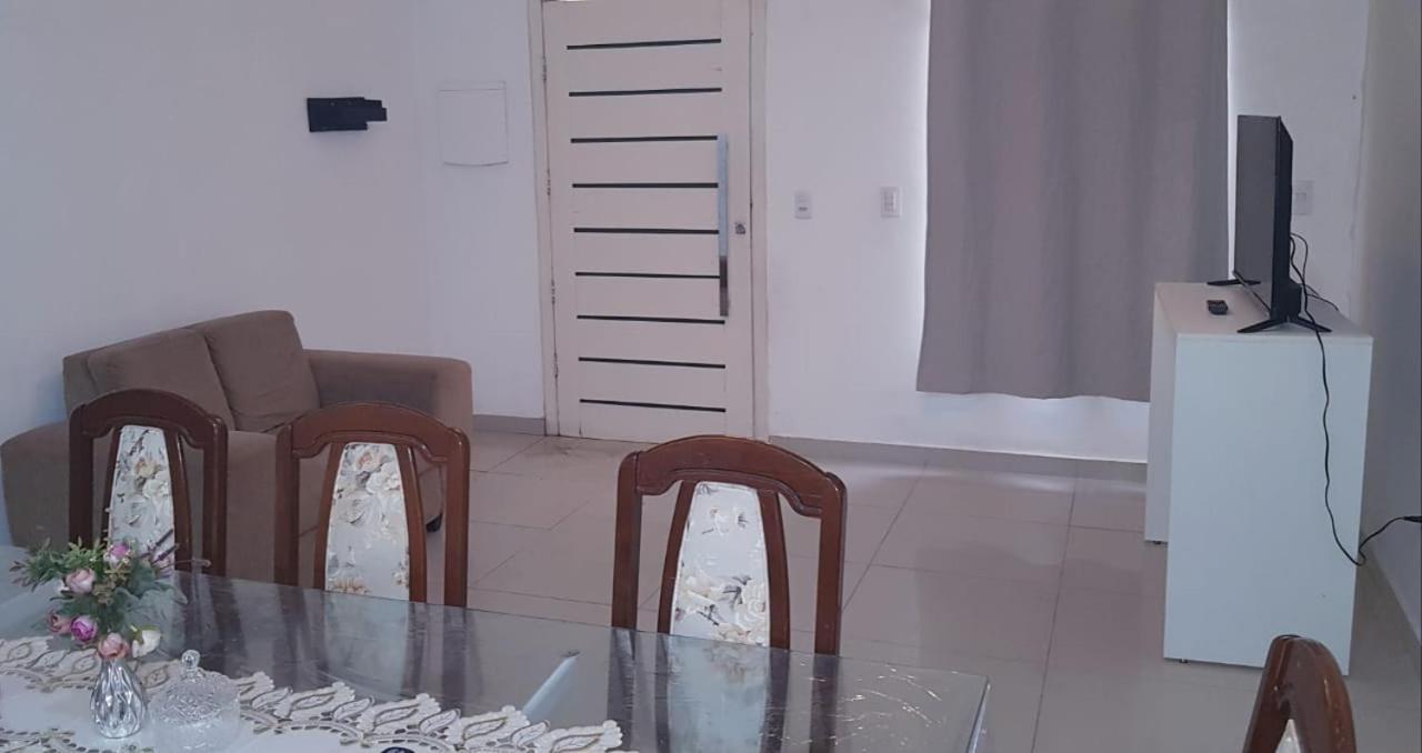 Sobrado 2 Amplo E Confortavel Em Condominio Corumbá Eksteriør bilde
