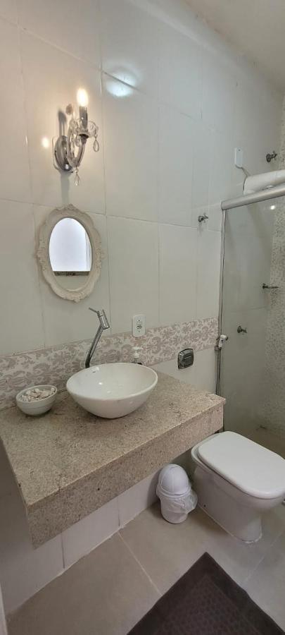 Sobrado 2 Amplo E Confortavel Em Condominio Corumbá Eksteriør bilde